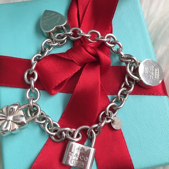 Auth Tiffany&co lock  charms bracelet 4- in 1 - Picture 2 of 7